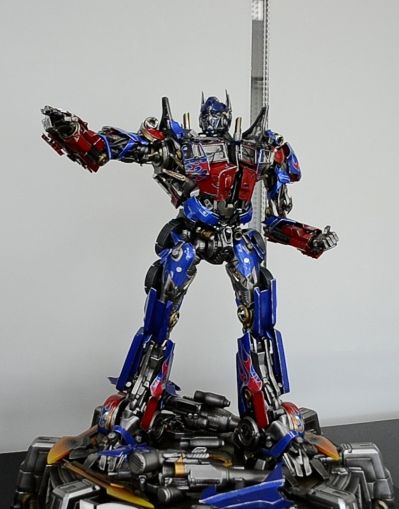 MMTFM-28 变形金刚/复仇 擎天柱