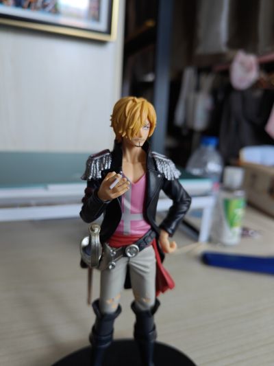 DXF～伟大航路的男士们～ 航海王：红发歌姬 4 战衣山治