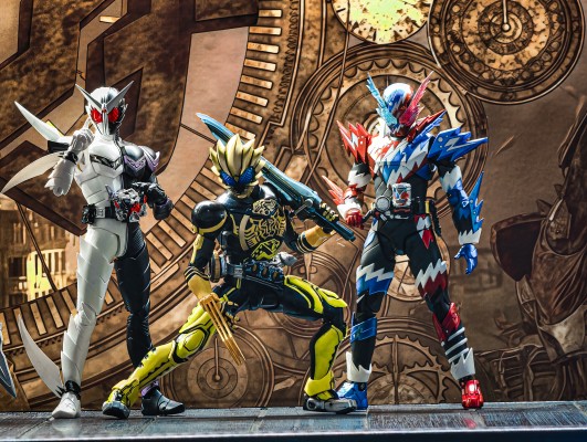 S.H.Figuarts（真骨雕制制法）假面骑士双骑 獠牙王牌形态（风都侦探改编动画纪念版）