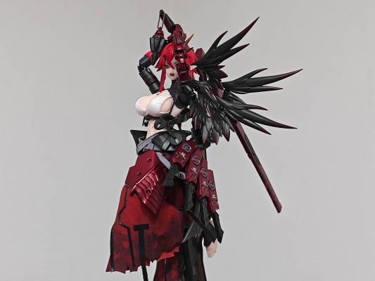 「狼犬部队 突击型·渡鸦」 1/9  包胶可动手办