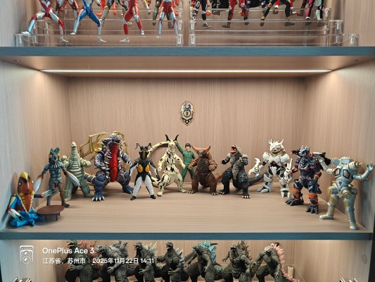 S.H.MonsterArts 哥斯拉（1995）70周年特别纪念版