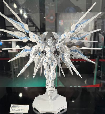 MGEX 1/100 强袭自由高达 [暮光涂层]