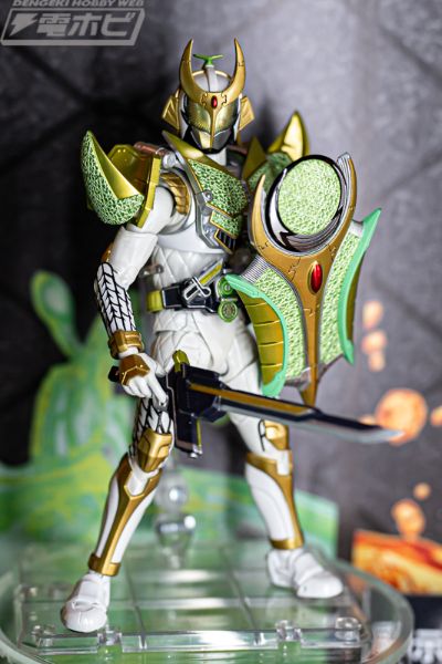 S.H.Figuarts（真骨雕制法）假面骑士斩月 密瓜武装