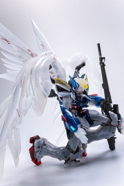 MG 1/100  高达基地专属商品  飞翼高达零式·无尽的华尔兹 Ka版 [透明配色]