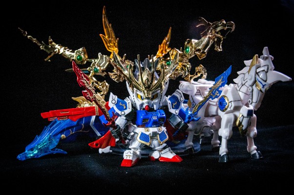 BB戦士 三国伝 动画版 046 真 翔烈帝 龍装 刘备高达・天玉鎧 蒼龍