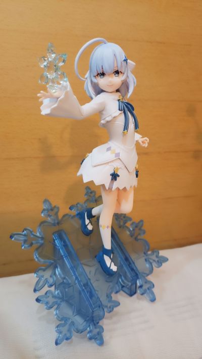 公爵千金的家庭教师 Luminasta “蒂娜·霍华德”