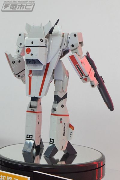 巴尔基里起源一VF-1J 45周年纪念版