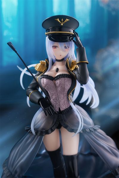 艺术家杰作+ 更衣人偶坠入爱河 喜多川海梦~黑山梗菜~