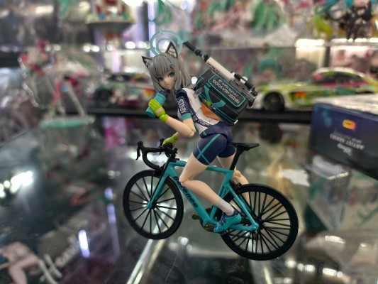 figma#644/644-DX 蔚蓝档案 砂狼白子 骑行