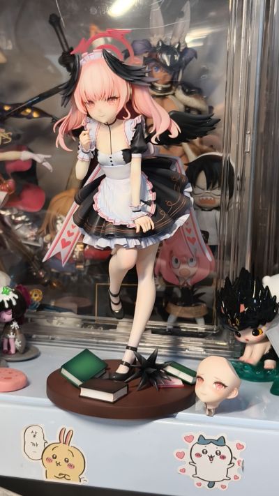 蔚蓝档案 下江小春 图书馆见习女仆