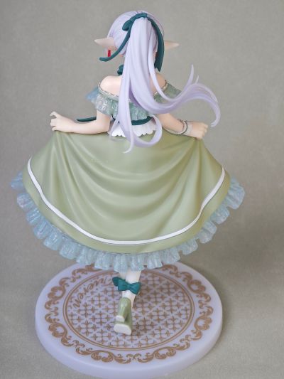 Coreful 葬送的芙莉莲 芙莉莲～礼服～