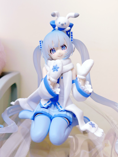 压泡面 初音未来 雪未来 天空小镇（Sky Town）