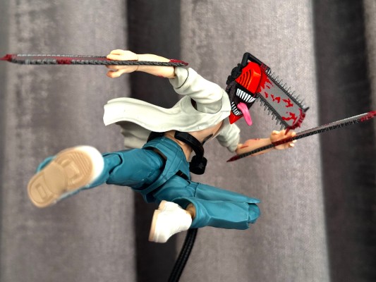 S.H.Figuarts 链锯人 -剧场版 链锯人 蕾塞篇-