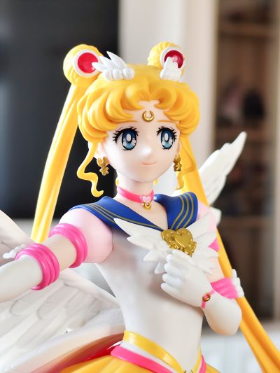 独特魅力 美少女战士Cosmos 永恒水兵月