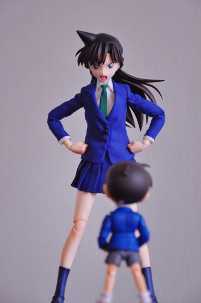 名侦探柯南 毛利兰