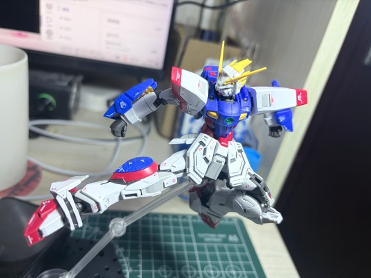 RG 1/144 闪光高达
