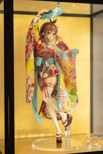 莱莎的炼金工房3 ~终结之炼金术士与秘密钥匙~ 莱莎琳・斯托特 日本人偶