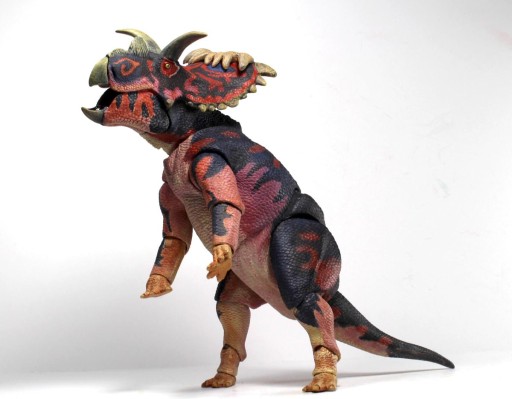 科斯莫角龙– 1/18可动玩偶