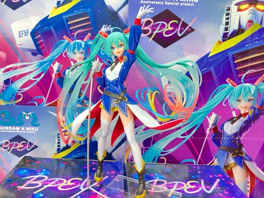 BPEV 高达45周年×初音未来 -高达联名款-
