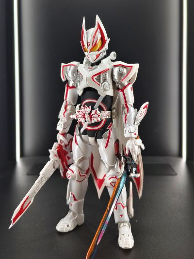 S.H.Figuarts 假面骑士极狐九尾