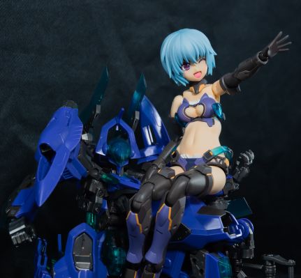 机甲少女 P3 魔鹫 比基尼装甲版