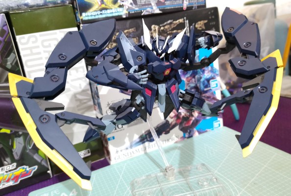 HG 1/144  扎冈高达