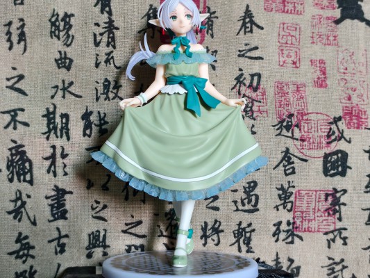 Coreful 葬送的芙莉莲 芙莉莲～礼服～