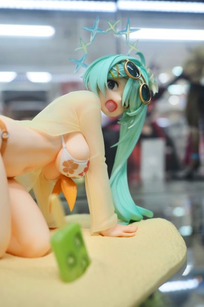 蔚蓝档案 槌永日和（泳装）纪念大厅版