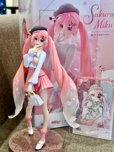 POP UP PARADE 初音未来 樱花未来 赏花穿搭