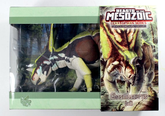 贝氏开角龙- 1/18可动玩偶