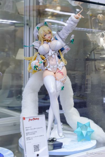 胜利女神：新的希望 露菲 冬日购物狂