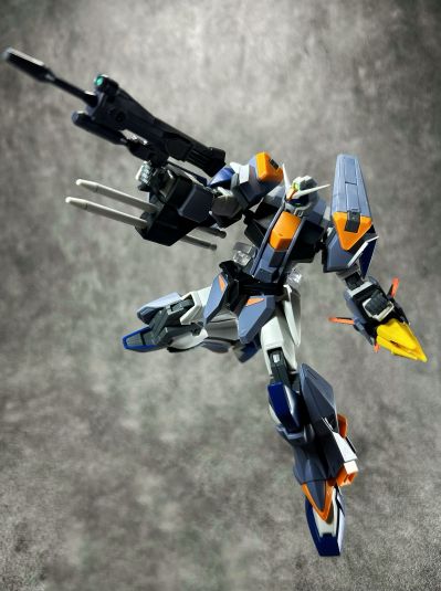 HG 1/144 决斗迅雷高达