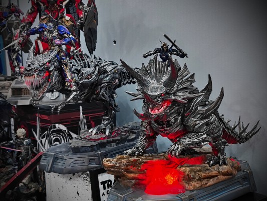 AMK PRO系列 变形金刚4：绝迹重生 漂移