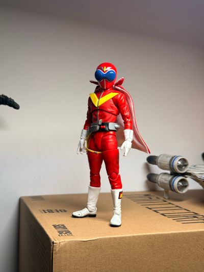 S.H.Figuarts（真骨雕制法） 红色连者 超级战队50周年纪念版（首发专属底座配套款）（暂译）
