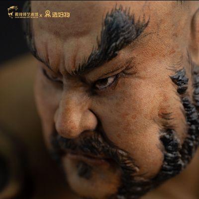 戴敦邦雕塑-鲁智深