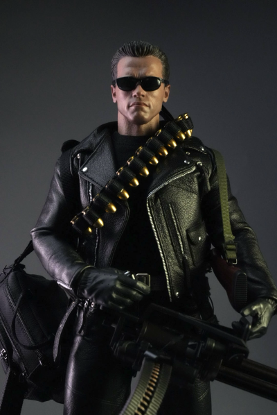 《终结者2:审判日》 T-800(2.0) 1:6比例珍藏人偶