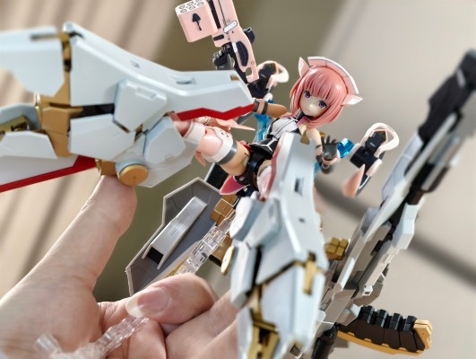 女神装置 × 机甲爱丽丝 一条绫香[英俊]