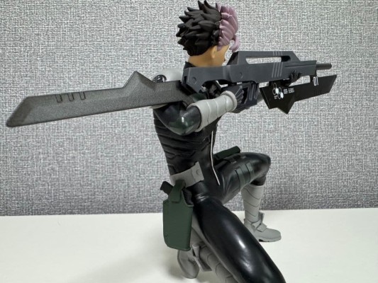 怪兽8号 名战景-鸣海弦-