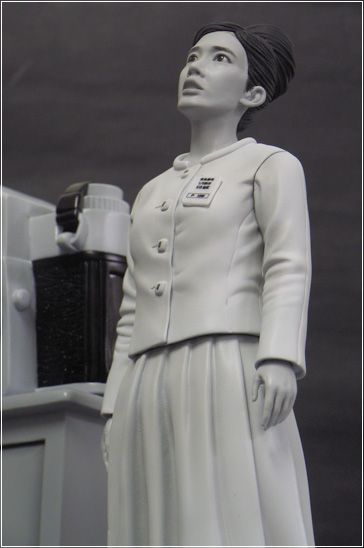 Wonder Festival 2010 冬季限定版 “1/8 Project (江户川由利子) 黑白版”