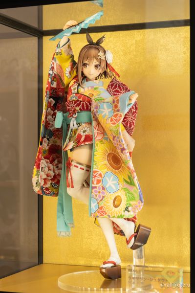 莱莎的炼金工房3 ~终结之炼金术士与秘密钥匙~ 莱莎琳・斯托特 日本人偶