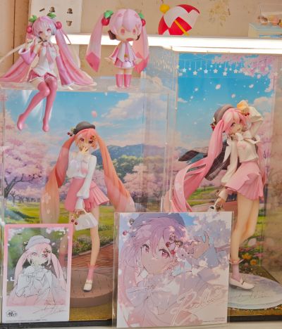 POP UP PARADE 初音未来 樱花未来 赏花穿搭