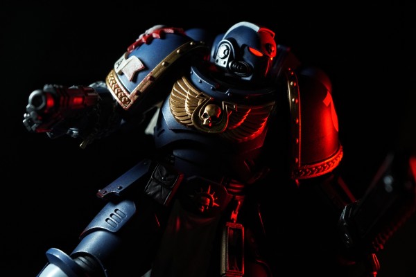 战锤40000：星际战士 极限战士 副官泰图斯-珍藏版