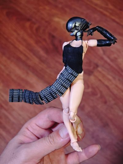 S.H.Figuarts 链锯人 蕾塞篇 炸弹