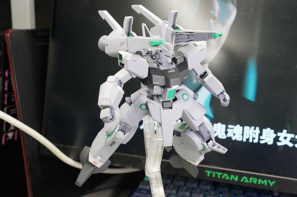 HG 1/144  银弹（盖尔·陈专用机）