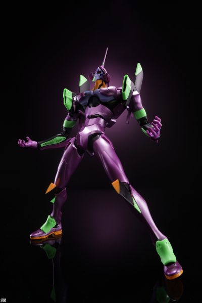 传奇版 新世纪福音战士 TV版初号机