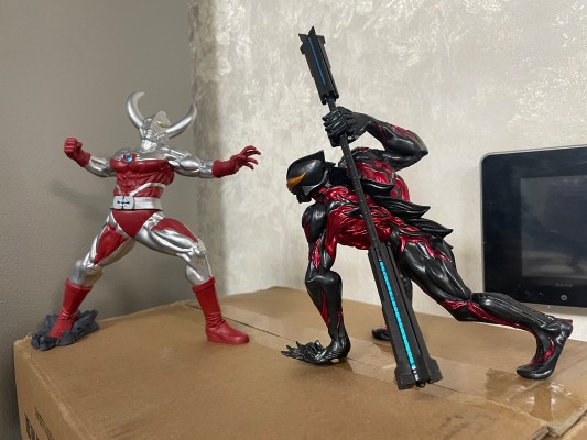 奥特曼系列 豪块 贝利亚奥特曼