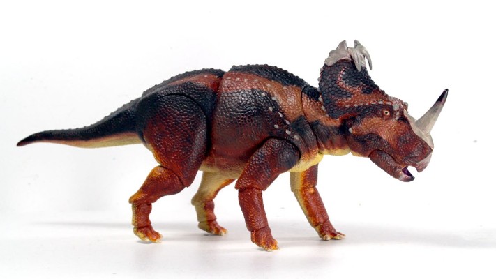 亚伯达独角龙（幼年体）- 1/18可动玩偶