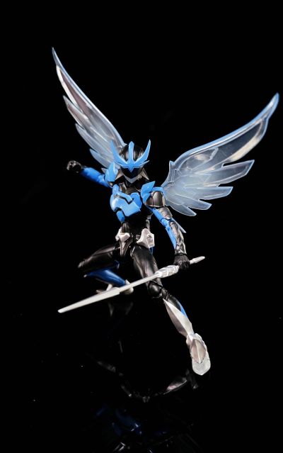 S.H.Figuarts（真骨雕制法） 银翼超人