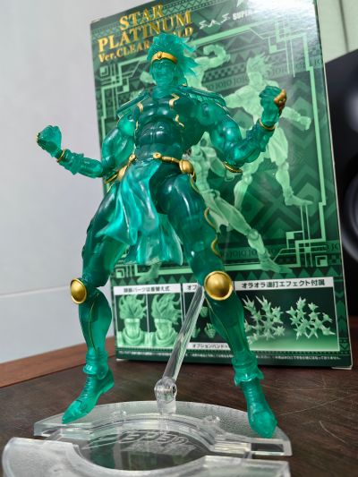 超像可动 JOJO的奇妙冒险 第三部 星辰斗士 白金之星 金色透明版