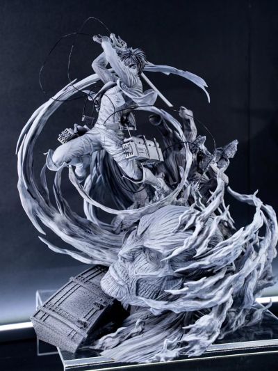 进击的巨人 - 艾伦 vs 超大型巨人